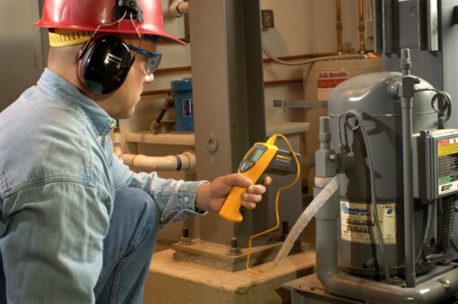 Fluke 561 HVAC Pro Infrared Thermometer, -40 to +1022 Degree F Range - Image 4