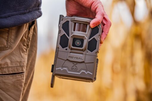 TACTACAM Reveal X Gen 3.0 Cellular Trail Camera - Multi Carrier, HD Photos & Videos, Pre-Installed Antenna, Built-in GPS, Best Battery Life, Low-Glow IR Flash, Fast Trigger Speed + Reveal Solar Panel - Image 4
